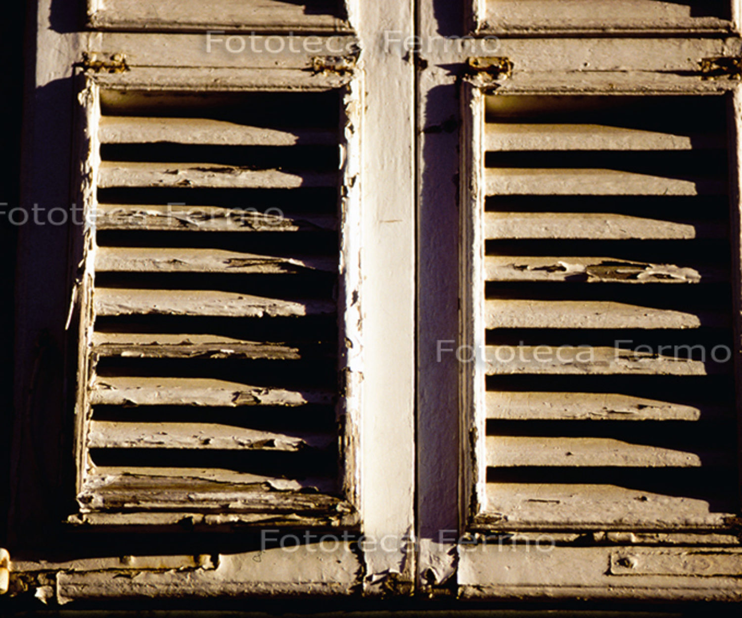 Fondo Luigi di Ruscio - Vicoli di Fermo